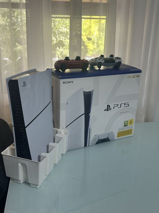 Ps5 slim cu disc in garantie