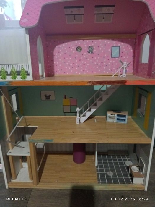 Căsuță lemn păpuși