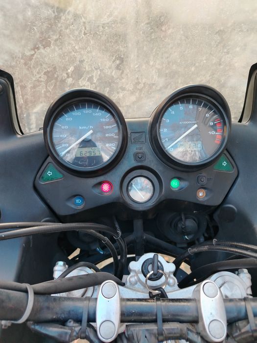 На части Honda Varadero XL 1000 Хонда Варадеро ХЛ