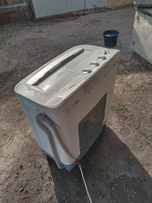 Продам стиральную машинку полуавтомат