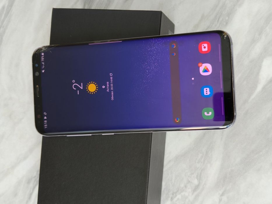 Samsung s8+ в хорошем состоянии