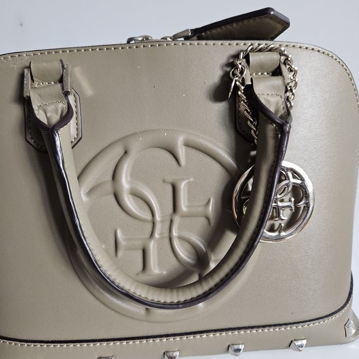 GUESS чанта и портмоне - използвани