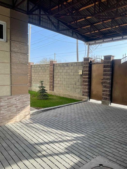 Продам 6 комнатный Дом Аян империя