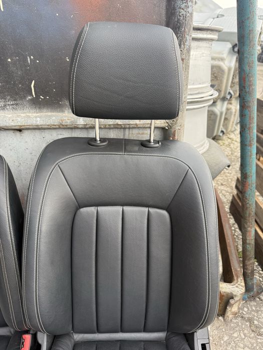 Кожен салон за Mercedes-Benz W218 Черен ном 853