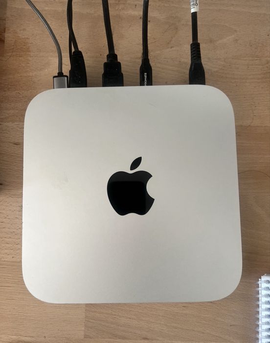 Mini mac Mac 1 apple