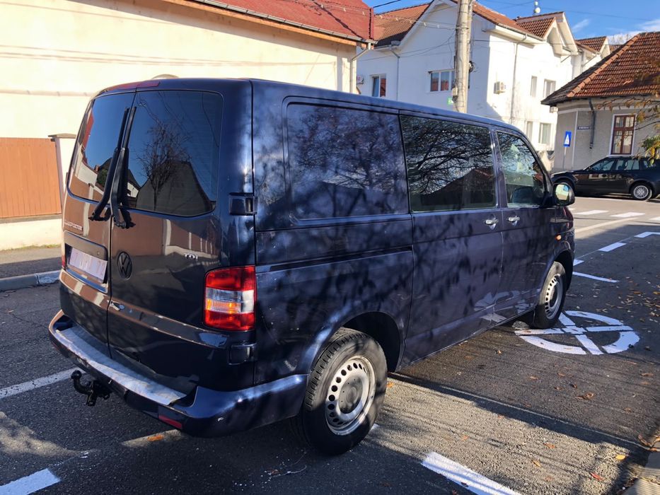 VW Transporter T5,2011, 140 cp