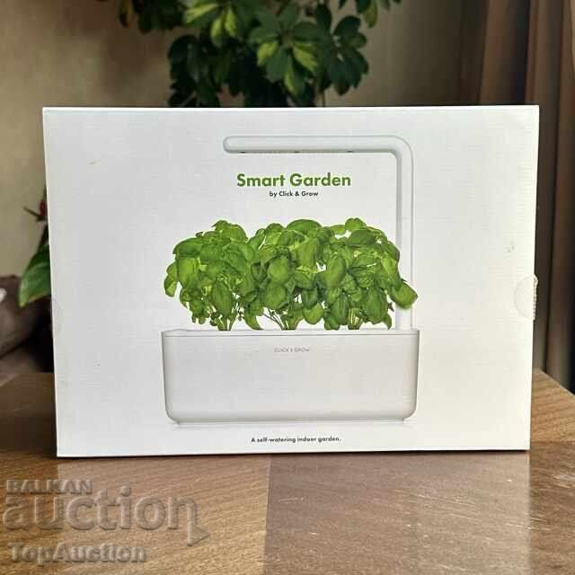 Саксия Click and Grow - бяла. Много запазена. Като нова.