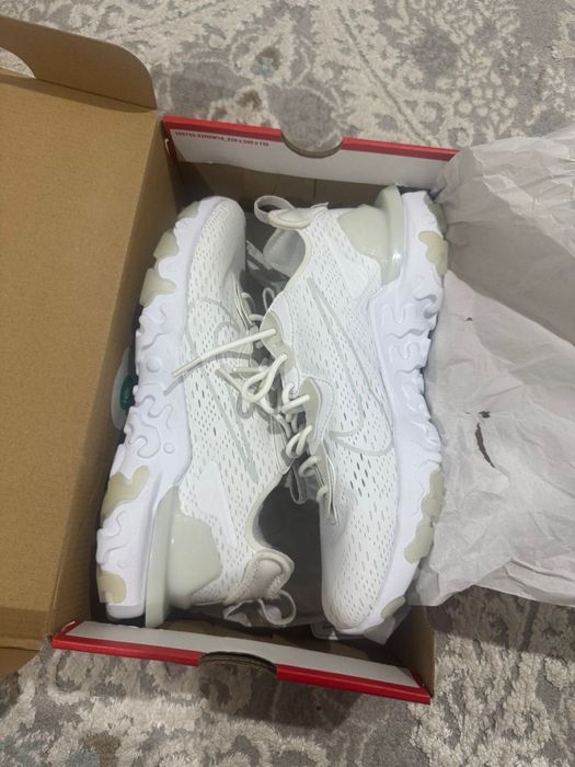 Nike react vision Новые!!