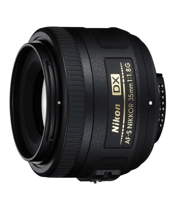 Nikon. VR  35 мм. Под кроп