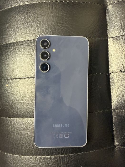 Samsung A 55        .