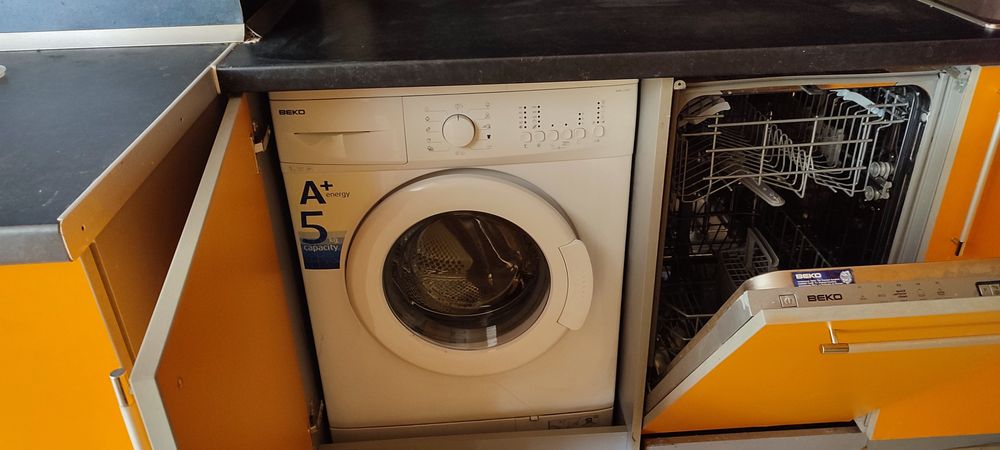 Дава се под наем Тристаен апартамент в София, Редута - 86 кв.м за 688.5 € - Снимка #9