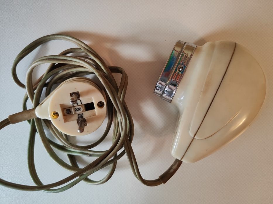 Електрическа самобръсначка