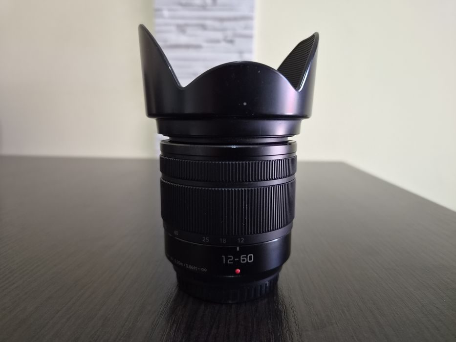Obiectiv Panasonic Lumix 12-60mm F3.5-5.6 Obiectiv MFT