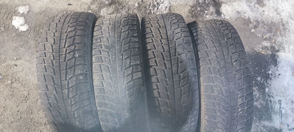 Продам шины на автомобиль
