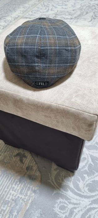 Янги кепка сотилади.