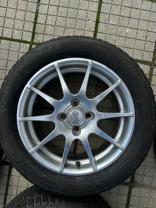 Джанти 16 цола със зимни гуми DEBICA