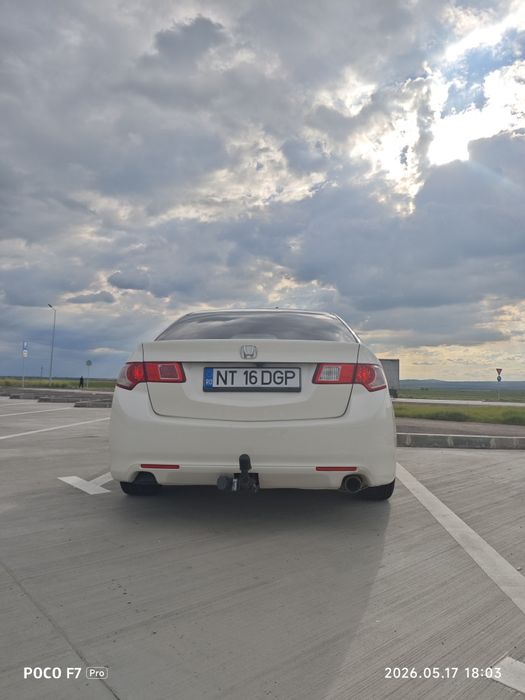 Vând Honda Accord Bucuresti Sectorul 4 • OLX.ro (6/6)