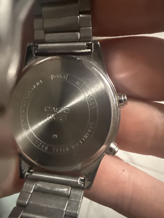 Часы Casio продам