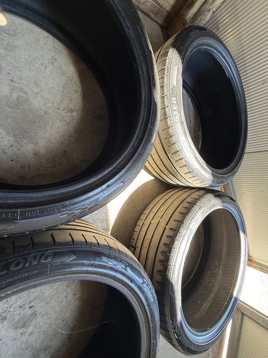 Летни гуми 245/40/20