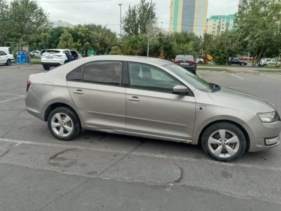 Skoda Rapid Срочно
