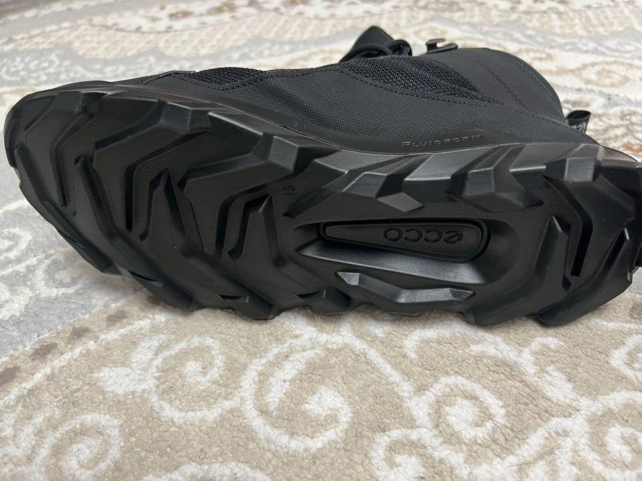 Мужские кросовки