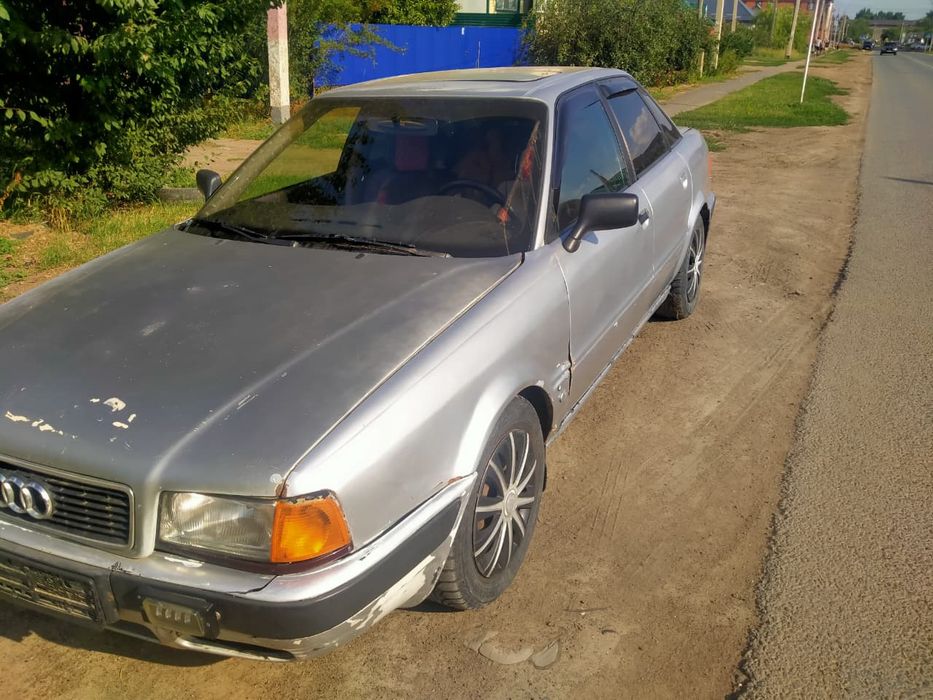 Продам Ауди 80 б4