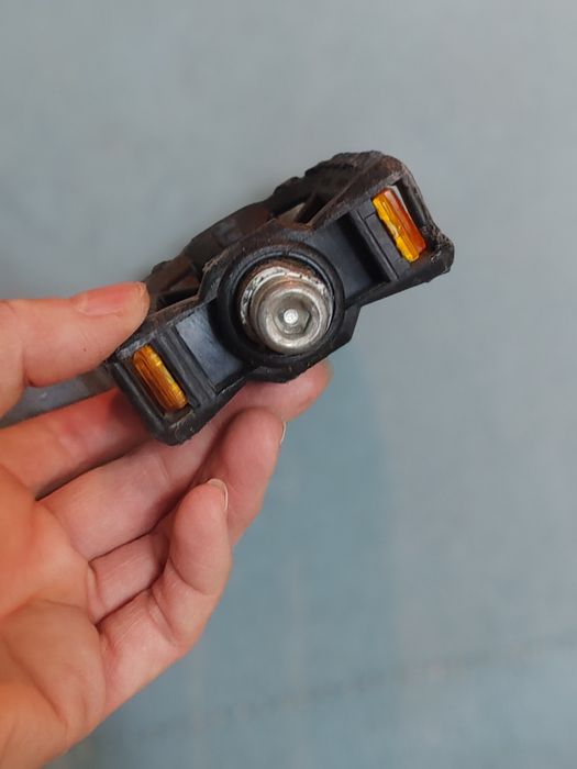 Педали на велосипед