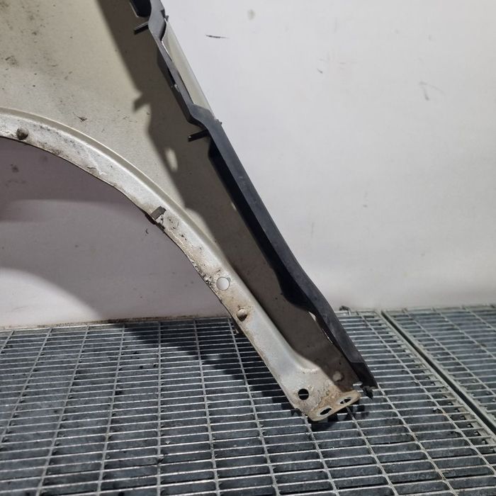 Aripa Dreapta Fata Volkswagen Tiguan 5N 2007 - 2011 4 Usi SILVER (1481)