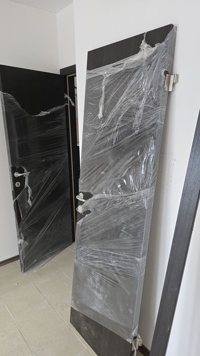 Имтериорни врати в кафяво