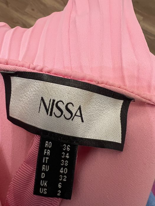 Vand Rochie Nissa roz