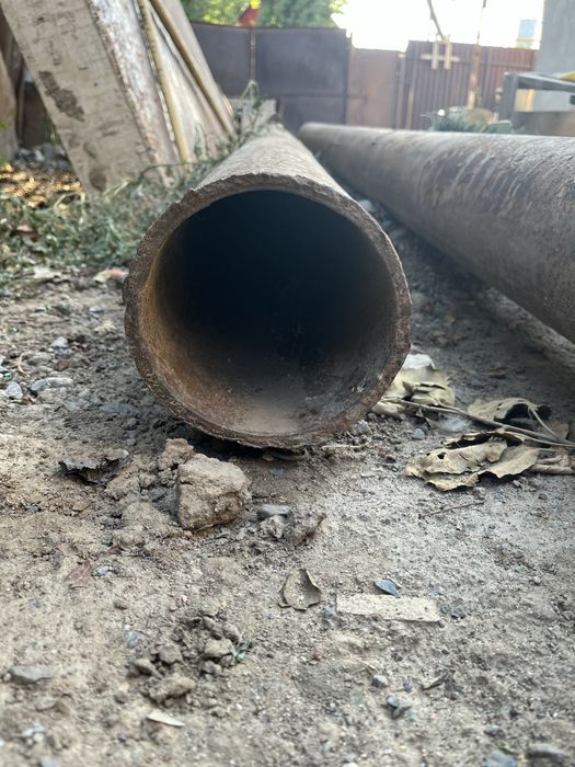 Продам две трубы железный