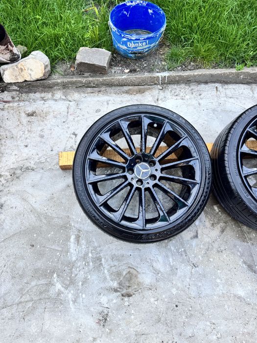 Vand Jante Mercedes R19