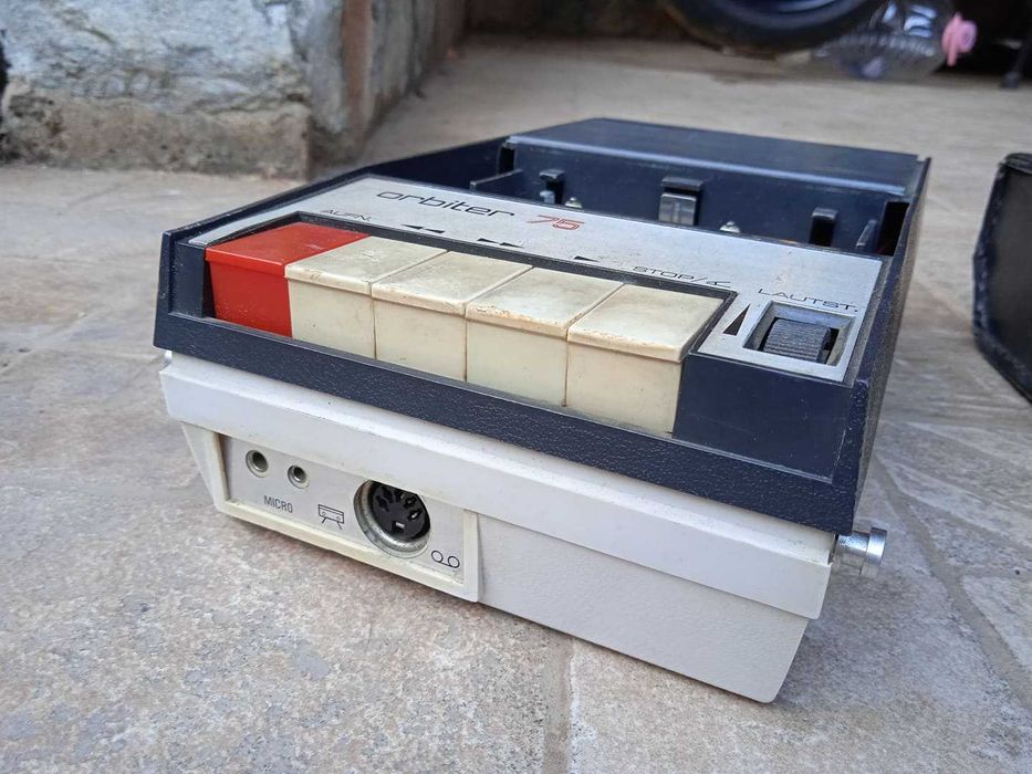 Касетофон Orbiter 75