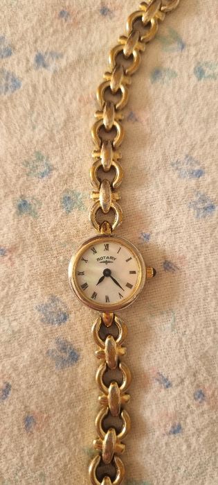 Ceas Rotary cu bratara deosebita