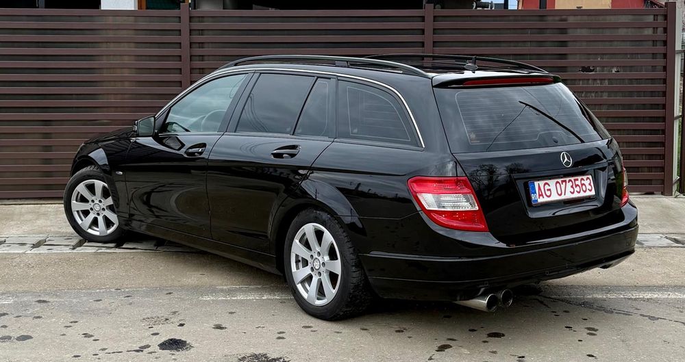 Mercedes C-class  C200 / Navi /