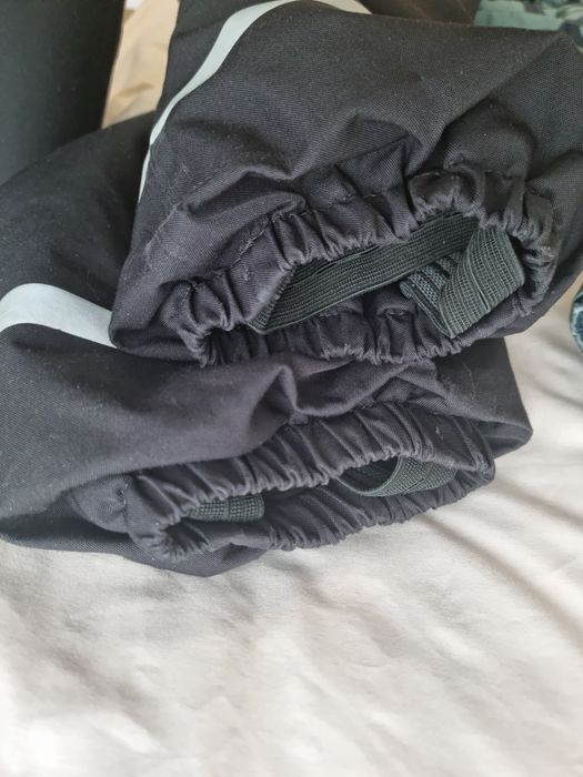 Combinezon, salopeta iarna impermeabila