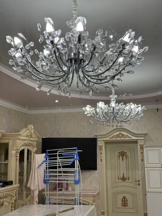 Люстры б/у разные цены