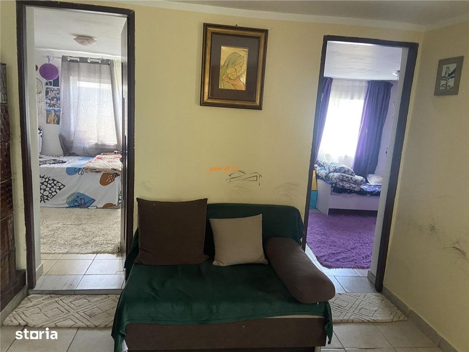 Casa de vanzare in sat Jorasti , suprafata 107 mp , teren 913 mp , imb