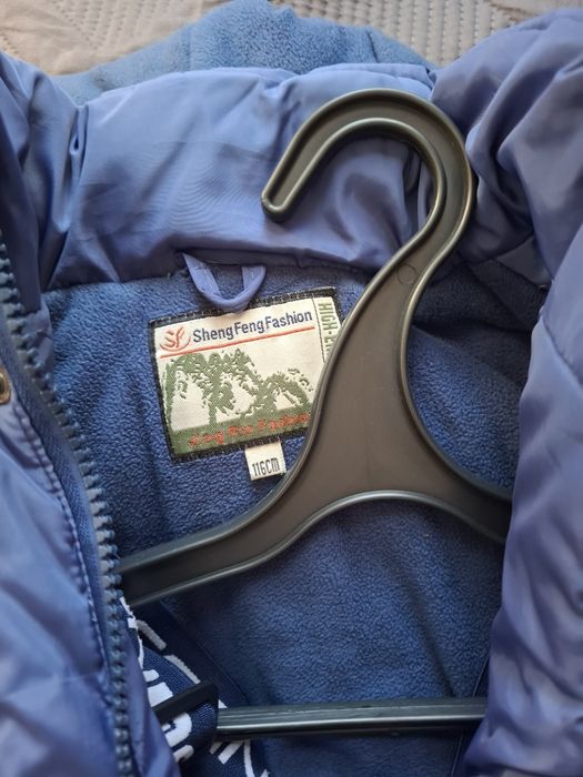 Продам зимние комбинезоны