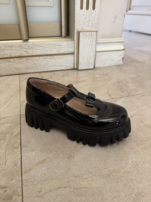 Туфли на девочку