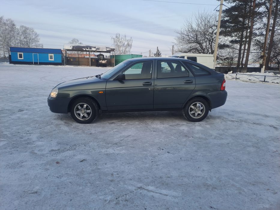 Продам приору хэтчбек!