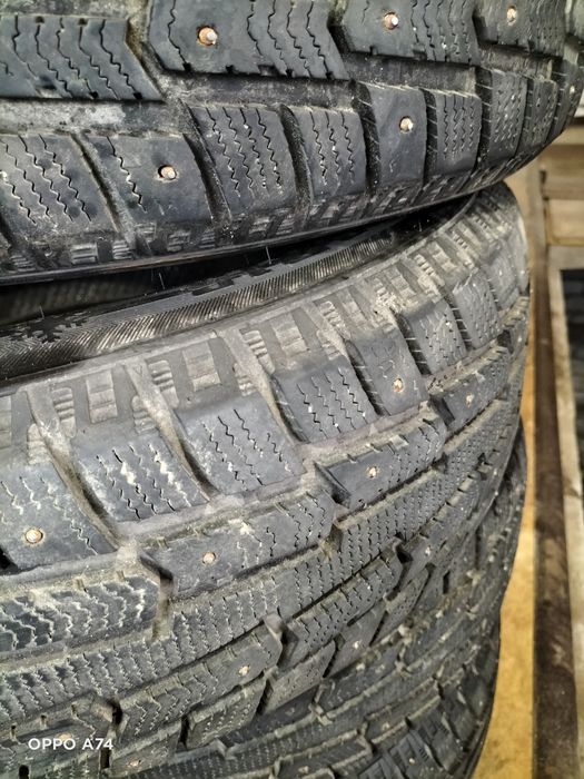 Продам шины Roadx