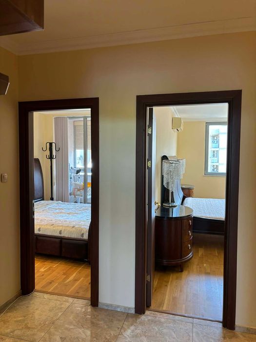 Продава се Тристаен апартамент в Силистра, Център - 115 кв.м за 821 €/кв.м - Снимка #7