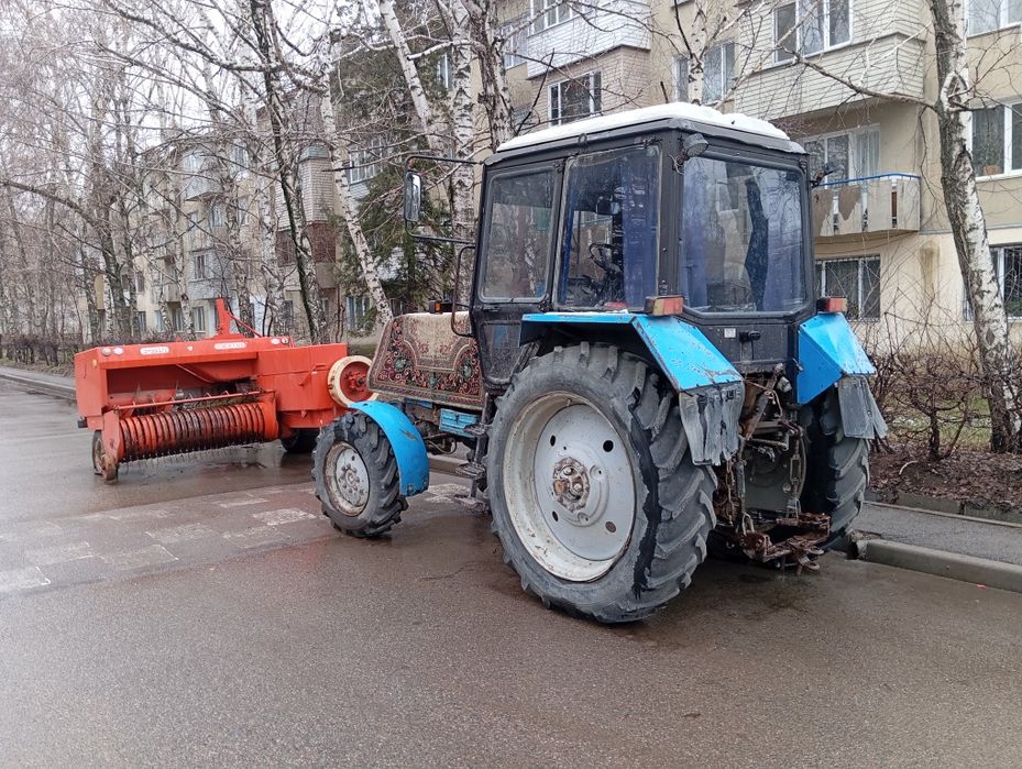 Прессподборщик, пресс, тюки люцерна