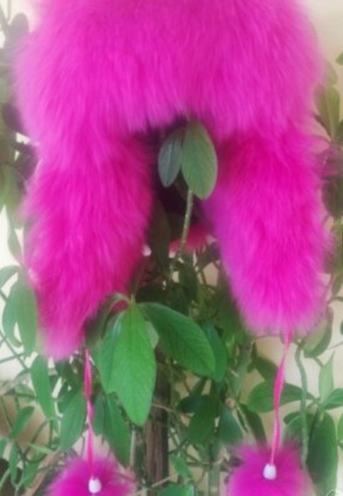 Дамска/тинейджърска  топла шапка и Парка -естествен косъм лисица