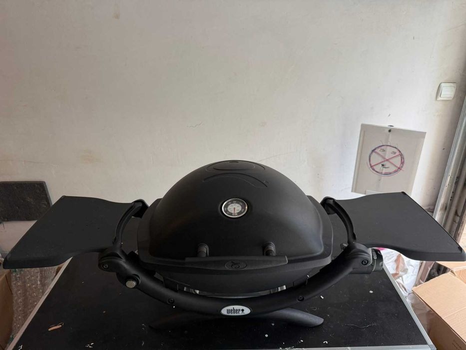 Газово барбекю WEBER Q 1200, корпус алуминий, скара чугун