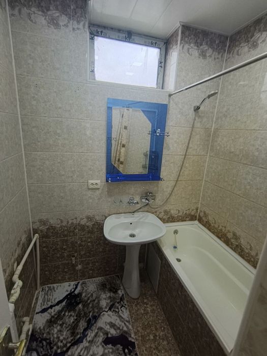 3-Xonali Kvartira Sotiladi. Arzon Narxda. Dinamoda