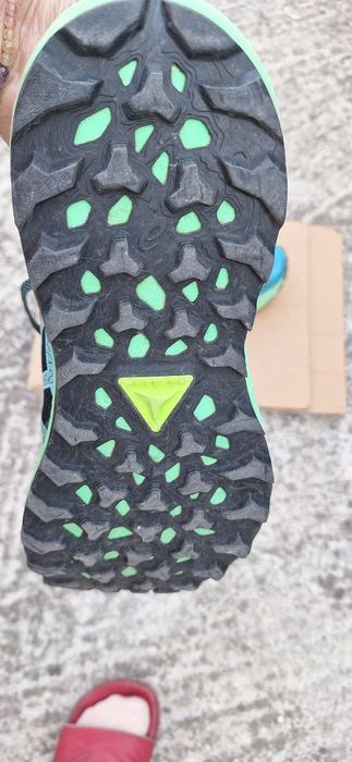 Трейл маратонки Asics Trabuco 12