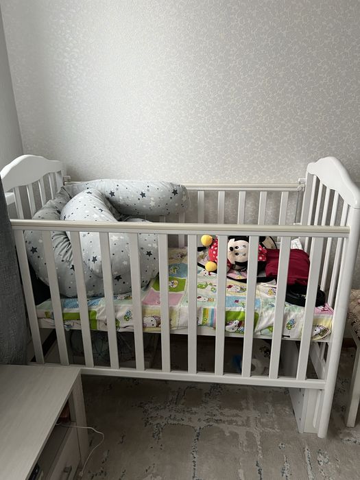 Продам манеж