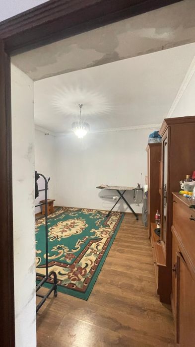 Продам двух этажный дом